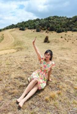 花裙美思，荒山野岭[<font color=red>5P</font>]